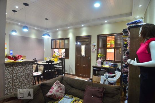 Sala de casa à venda com 3 quartos, 120m² em Estância Velha, Canoas