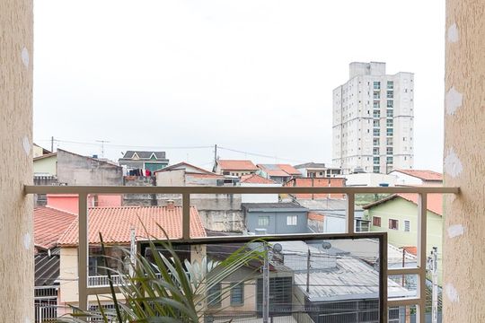 Varanda quarto 2 suíte de casa à venda com 2 quartos, 100m² em Jardim Terezópolis, Guarulhos
