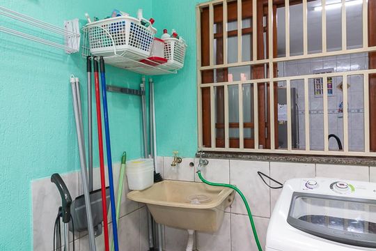 Área de serviço - tanque de casa à venda com 2 quartos, 100m² em Jardim Terezópolis, Guarulhos