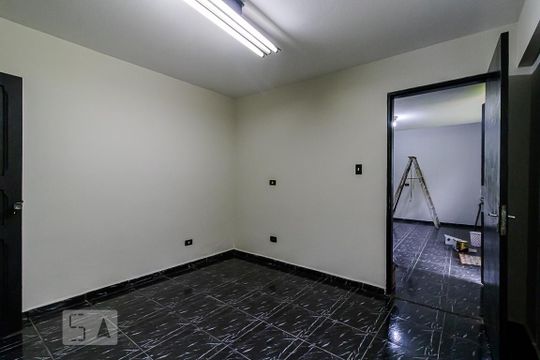 Quarto 1 de casa para alugar com 3 quartos, 200m² em Paraíso, São Paulo