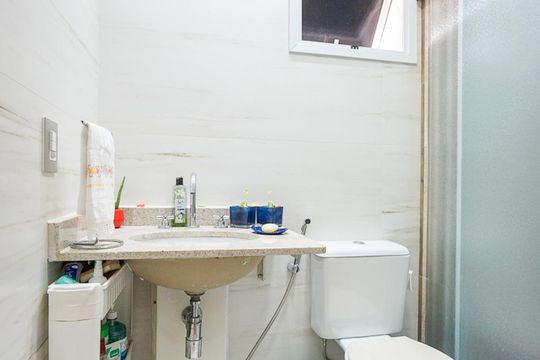 Banheiro da suíte de apartamento à venda com 3 quartos, 150m² em Mooca, São Paulo