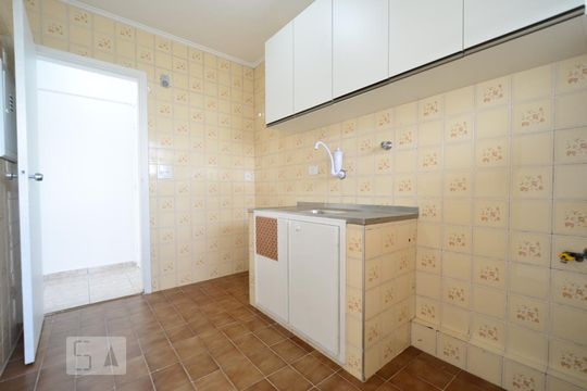 Cozinha de apartamento para alugar com 2 quartos, 51m² em Vila Mascote, São Paulo