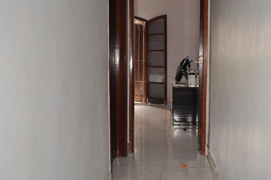 Corredor de casa à venda com 2 quartos, 70m² em Vila Santo Estéfano, São Paulo