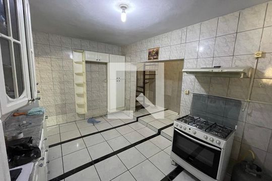 Casa à venda com 2 quartos, 113m² em Vila Ponte Rasa, São Paulo