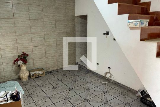 Casa à venda com 2 quartos, 113m² em Vila Ponte Rasa, São Paulo