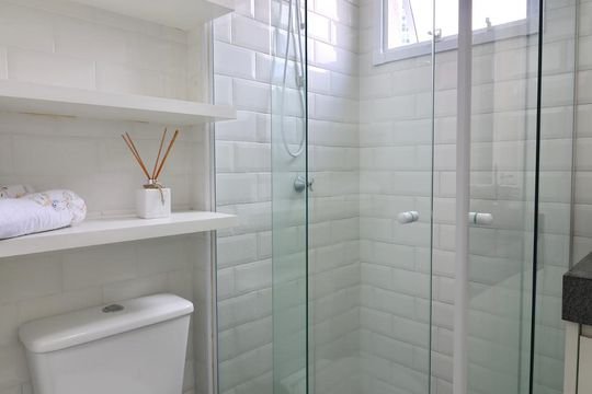Banheiro de apartamento para alugar com 1 quarto, 25m² em Bela Vista, São Paulo