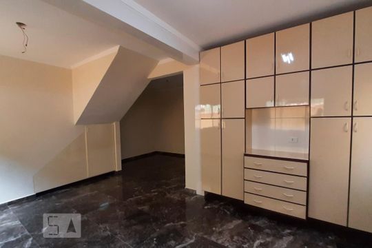 Cozinha de casa para alugar com 1 quarto, 70m² em Vila Santa Virginia, São Paulo