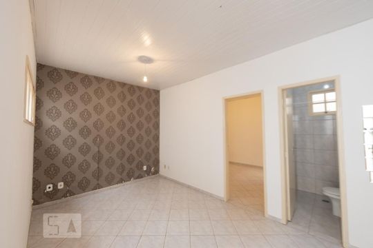 Casa para alugar com 2 quartos, 55m² em Jardim Textil, São Paulo