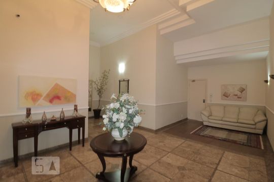 Hall social de apartamento à venda com 4 quartos, 160m² em Vila Regente Feijó, São Paulo