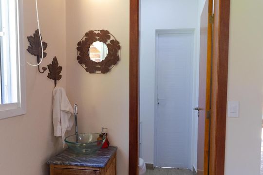 Lavabo de casa de condomínio à venda com 4 quartos, 400m² em Sítios de Recreio Gramado, Campinas