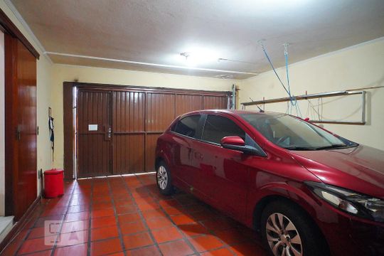 Garagem de casa à venda com 4 quartos, 350m² em Jardim Itu, Porto Alegre