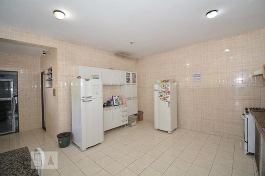 Cozinha de casa à venda com 3 quartos, 301m² em Váz Lobo, Rio de Janeiro