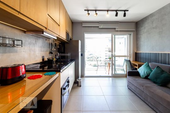 Cozinha de kitnet/studio para alugar com 1 quarto, 35m² em Moema, São Paulo