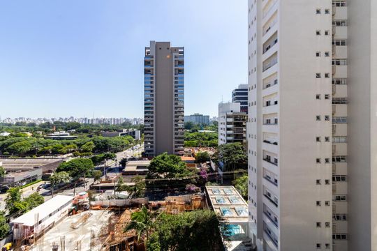 Vista de kitnet/studio para alugar com 1 quarto, 35m² em Moema, São Paulo