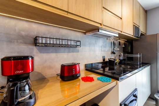 Cozinha de kitnet/studio para alugar com 1 quarto, 35m² em Moema, São Paulo