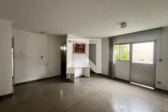 Apartamento à venda com 2 quartos, 50m² em Bela Vista, São Paulo