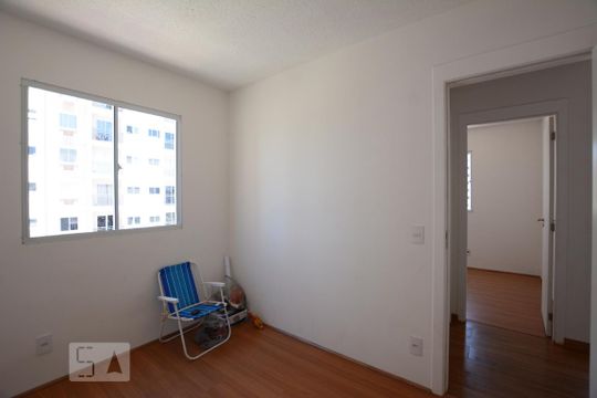 Quarto 1 de apartamento à venda com 2 quartos, 45m² em Parada de Lucas, Rio de Janeiro