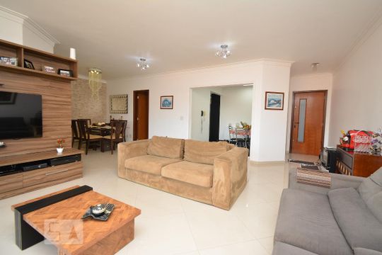 Sala de apartamento à venda com 4 quartos, 150m² em Vila Rosália, Guarulhos