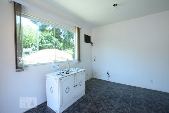 Quarto 2 de apartamento para alugar com 2 quartos, 125m² em Marechal Hermes, Rio de Janeiro