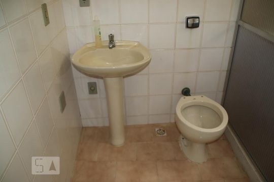 Banheiro 1 de casa à venda com 4 quartos, 187m² em Curicica, Rio de Janeiro