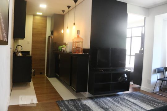 Cozinha de apartamento para alugar com 1 quarto, 42m² em Itararé, São Vicente