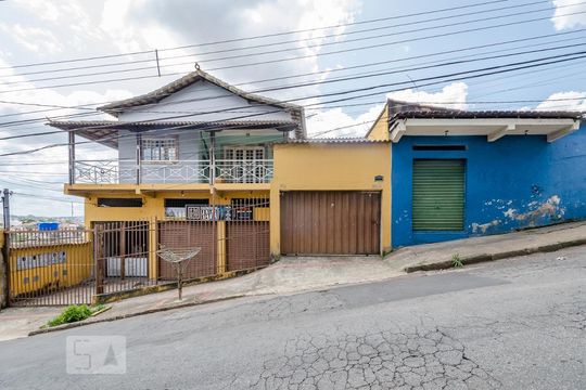 Fachada de casa para alugar com 3 quartos, 140m² em Havaí, Belo Horizonte