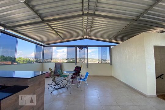 Churrasqueira de casa à venda com 3 quartos, 200m² em Ideal, Novo Hamburgo