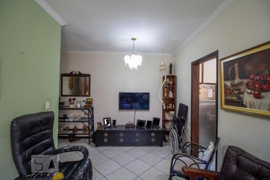 Sala de casa para alugar com 3 quartos, 360m² em Parque São Lucas, São Paulo
