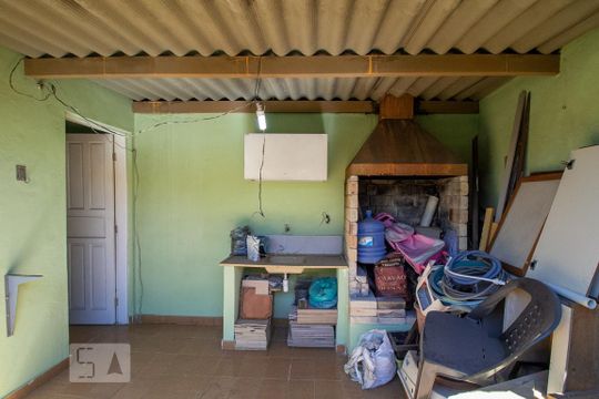 Churrasqueira de casa para alugar com 3 quartos, 360m² em Parque São Lucas, São Paulo