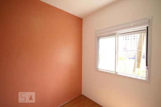 Quarto de apartamento para alugar com 2 quartos, 40m² em Jardim São Savério, São Paulo