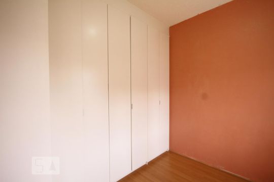 Quarto de apartamento para alugar com 2 quartos, 40m² em Jardim São Savério, São Paulo