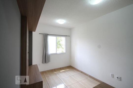 Sala de apartamento para alugar com 2 quartos, 40m² em Jardim São Savério, São Paulo