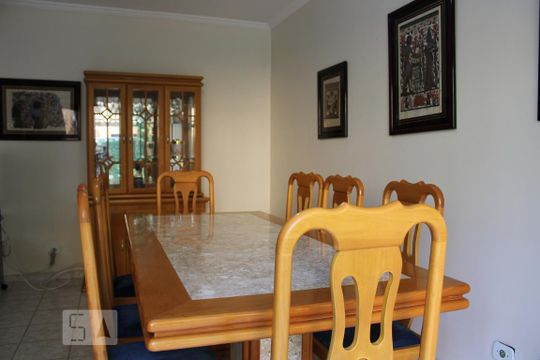 sala de jantar de casa para alugar com 3 quartos, 230m² em Vila Julia, Guarujá