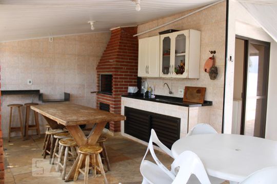 Área interna lazer privada de casa para alugar com 3 quartos, 230m² em Vila Julia, Guarujá