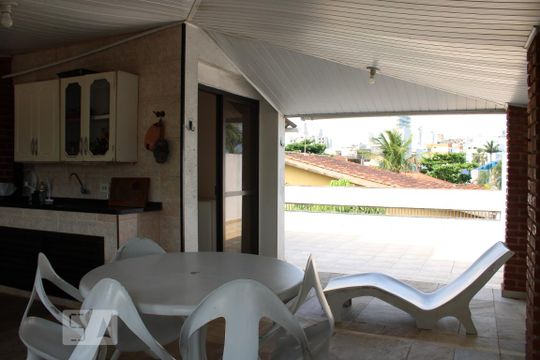 Área interna lazer privada de casa para alugar com 3 quartos, 230m² em Vila Julia, Guarujá