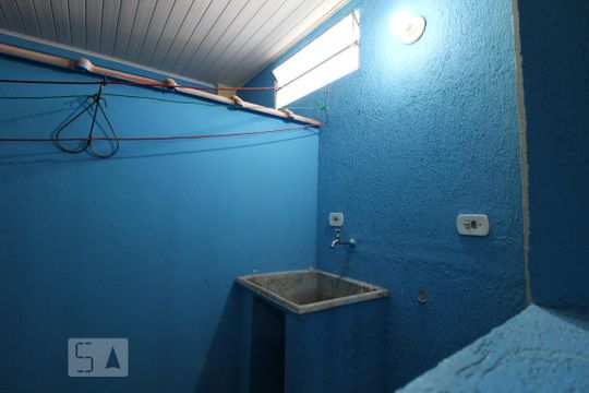 Área de Serviço de casa para alugar com 3 quartos, 80m² em Jardim Casablanca, São Paulo