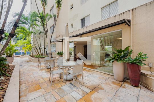 Área comum de apartamento para alugar com 1 quarto, 32m² em Pinheiros, São Paulo