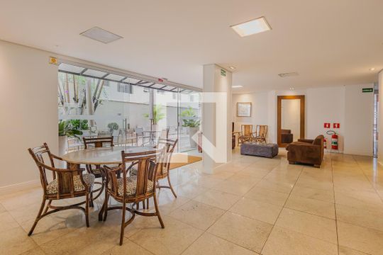 Área comum de apartamento para alugar com 1 quarto, 32m² em Pinheiros, São Paulo