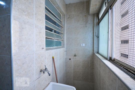 Area de Serviço de apartamento para alugar com 1 quarto, 42m² em Liberdade, São Paulo