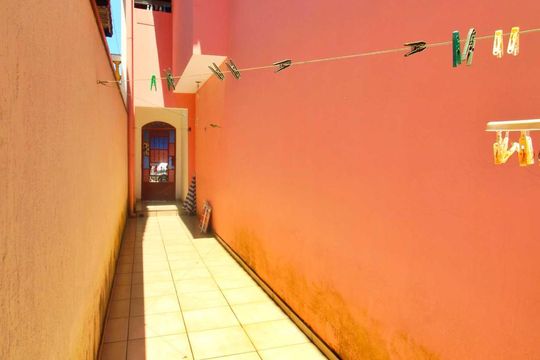 Corredor de casa à venda com 3 quartos, 175m² em Parque Marajoara, Santo André