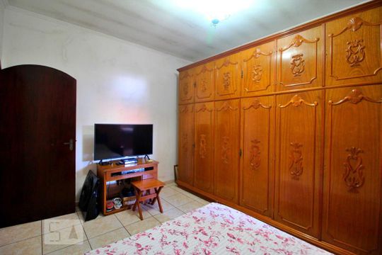 Quarto Suíte de casa à venda com 3 quartos, 175m² em Parque Marajoara, Santo André