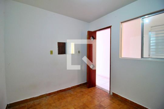 Quarto 2 de casa para alugar com 2 quartos, 200m² em Vila Joao Ramalho, Santo André