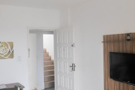 Sala de apartamento para alugar com 1 quarto, 50m² em Pituba, Salvador