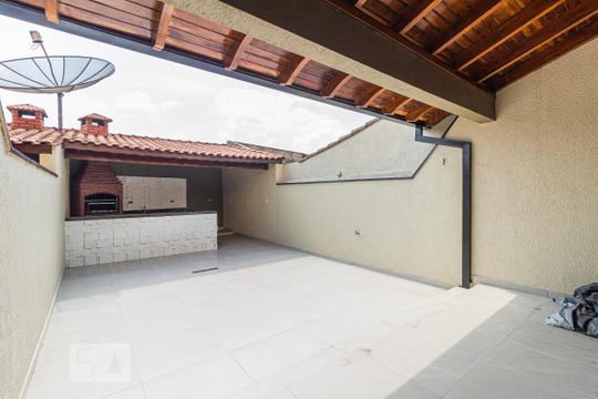 Quintal de casa à venda com 3 quartos, 227m² em Vila Curuçá, Santo André