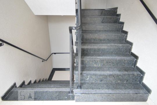 Área comum - escadas de apartamento à venda com 2 quartos, 42m² em Tatuapé, São Paulo