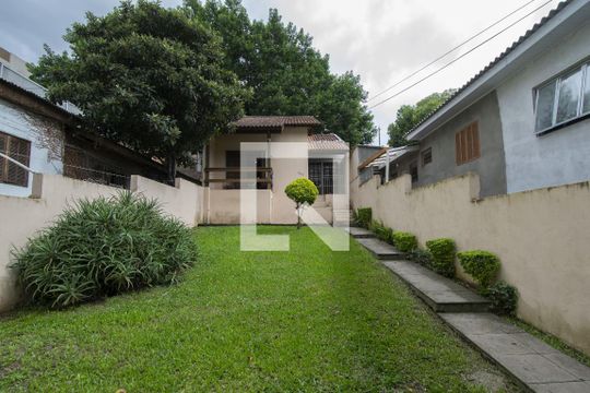 Área Comum - Patio de casa à venda com 3 quartos, 150m² em Passo da Areia, Porto Alegre