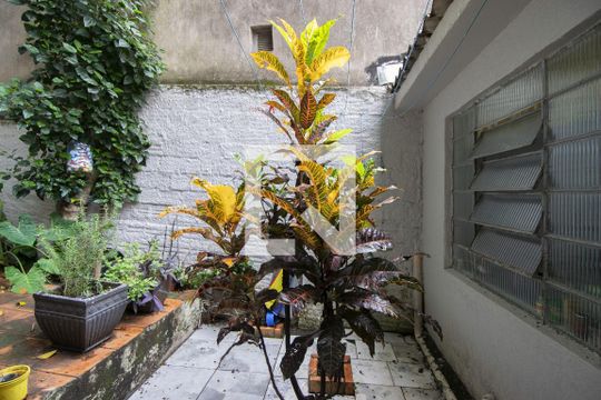 Vista da Sala 2 de casa à venda com 3 quartos, 150m² em Passo da Areia, Porto Alegre