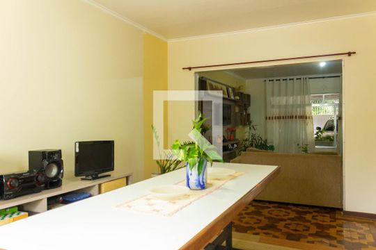 Sala de Jantar de casa à venda com 4 quartos, 200m² em Vila Romano, São Paulo