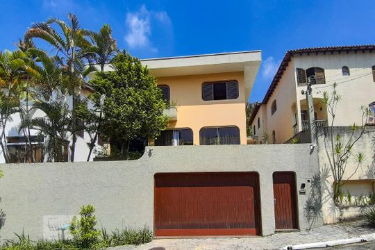 Fachada de casa à venda com 4 quartos, 458m² em Jardim São Bento, São Paulo