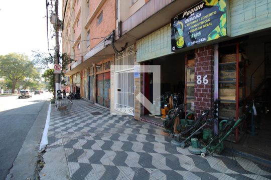 Fachada  de apartamento à venda com 1 quarto, 55m² em Barra Funda, São Paulo